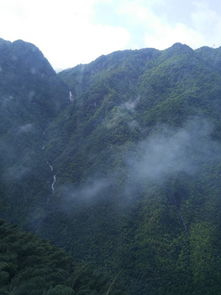 湖北明月山旅游攻略,湖北明月山旅游攻略路线
