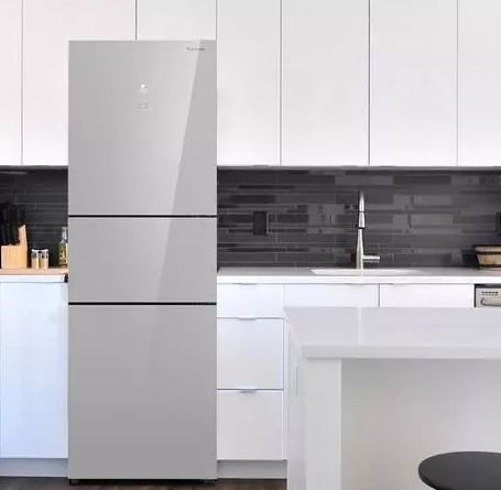 湖北恩施洪湖旅游,海尔冰箱一直嗡嗡响,打开就不响了