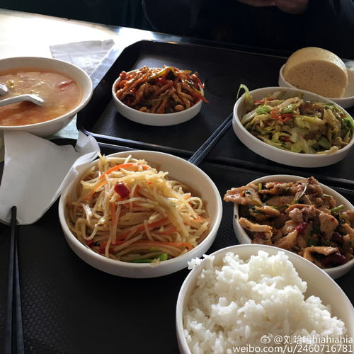 湖北美食文案短句高级一点,形容湖北美食句子