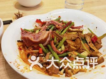 三里屯湖北美食,三里屯的小吃