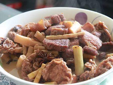 湖北美食鱼丸子简介,湖北的鱼丸子怎么做