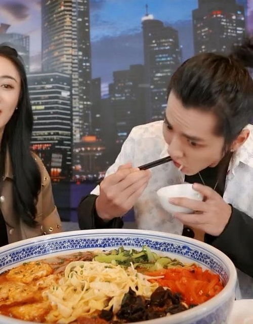 薇娅湖北美食直播间,薇娅为湖北带货