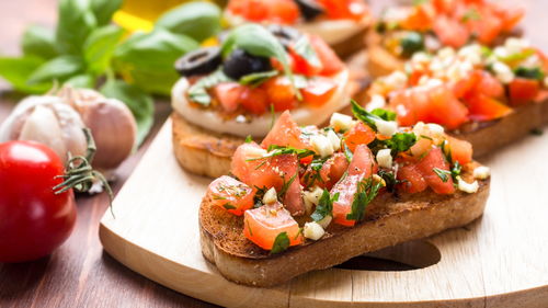 陕西美食vs湖北美食哪个好,陕西美食vs湖北美食哪个好吃