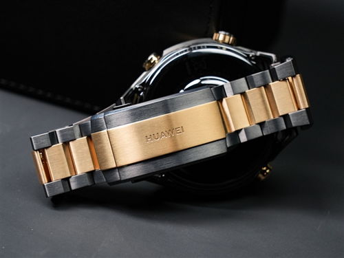 暴力测试华为mate60,暴力测试华为智能手表