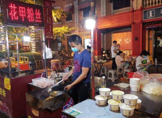 湖北美食实体店排名前十,湖北十大美食街