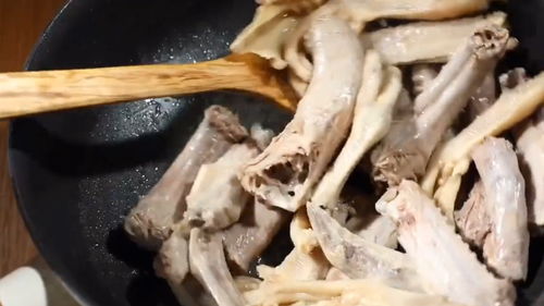 周黑鸭湖北美食,武汉周黑鸭做法与配方视频