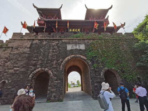 湖北旅游名镇名人,湖北旅游景点古镇