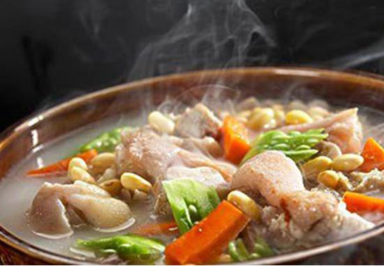 湖北美食鸡子火锅图,湖北鸡肉火锅