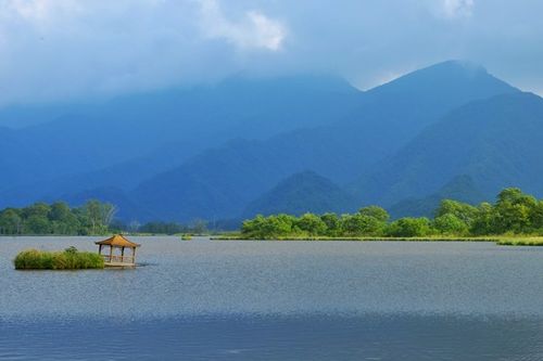 湖北那些地方适合旅游,湖北哪些地方适合旅游