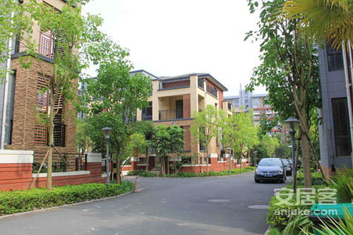 太阳小镇房产怎么样