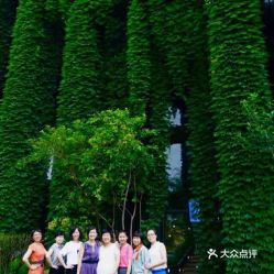 房产家里聚会拍照怎么拍