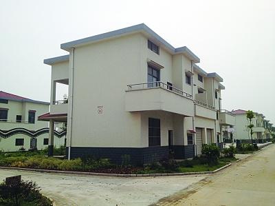 离婚安置房怎么更名房产