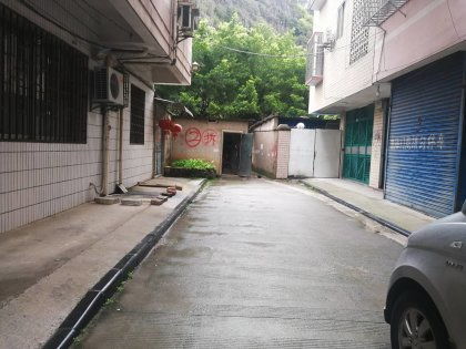 临桂有房产怎么上初中