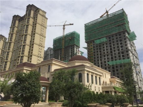 怎么可以买地改房产