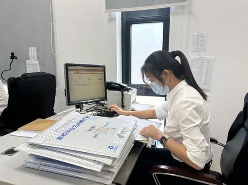 护理转房产文员怎么转