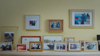 房产封面贴纸怎么贴墙上