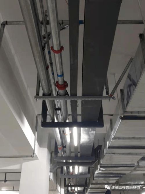 房产达人怎么装空调架