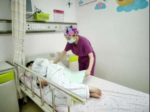 产房产褥垫怎么更换