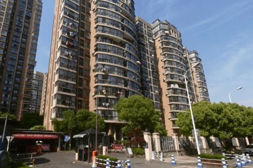 村民拆迁怎么安置房产呢