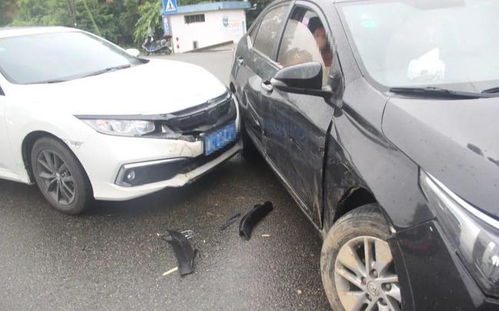 房产公司撞车怎么赔偿