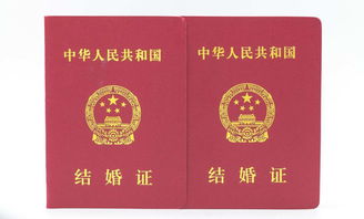 父亲房产证怎么贷款