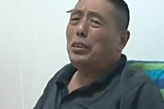 哥哥房产分给弟弟怎么分