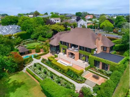 限购怎么买豪宅房产呢