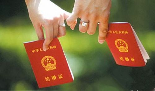 离婚的房产赔偿怎么要求