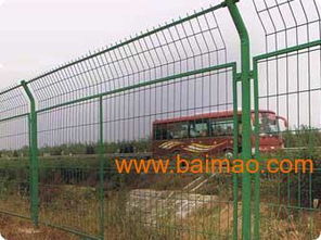 房产达人用栅栏怎么出去 房产达人用栅栏怎么出去