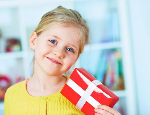 小孩4岁怎么买房产