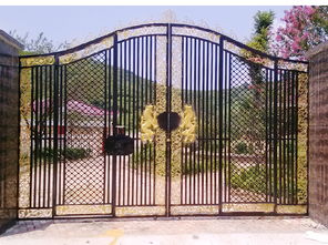 房产达人围栏门怎么安装