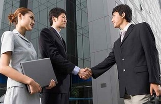 怎么去夸房产销售