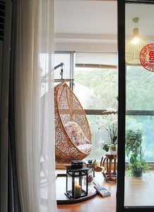 房产达人怎么装阳台门