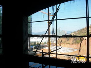 热闹的房产市场怎么形容