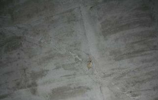 怎么让砖房产生裂缝