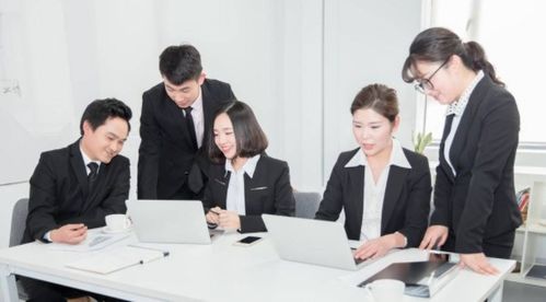 怎么拿捏房产中介的人