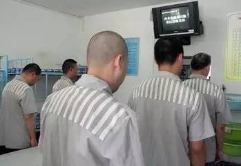 进监狱死了房产怎么算