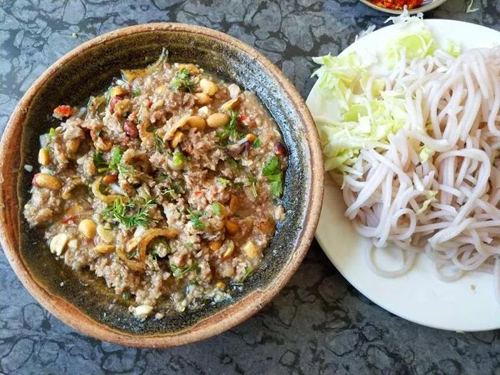 德宏美食推荐外卖电话,德宏美食城