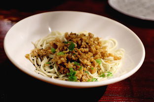 湖北著名美食概览