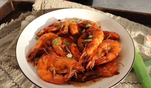 湖北美食佳肴，油焖大虾制作攻略