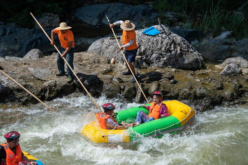 湖北美食水上盛宴，美食与水上漂的双重享受
