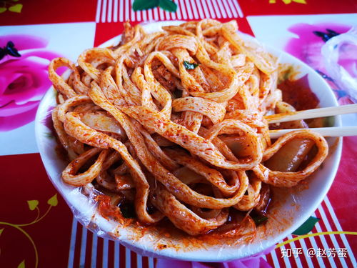 湖北美食深夜放毒，诱人的夜晚味蕾之旅