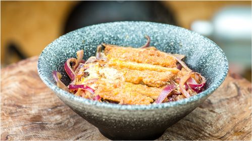 湖北美食一个人吃多少